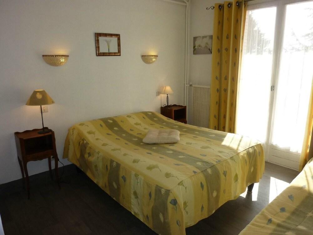 Logis Hotel Restaurant L'Escapade ลามาสต์ ภายนอก รูปภาพ