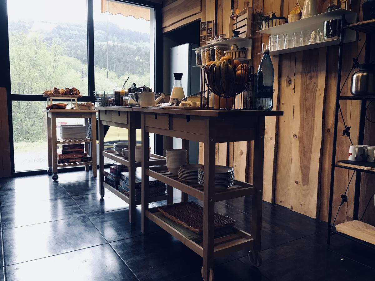 Logis Hotel Restaurant L'Escapade ลามาสต์ ภายนอก รูปภาพ